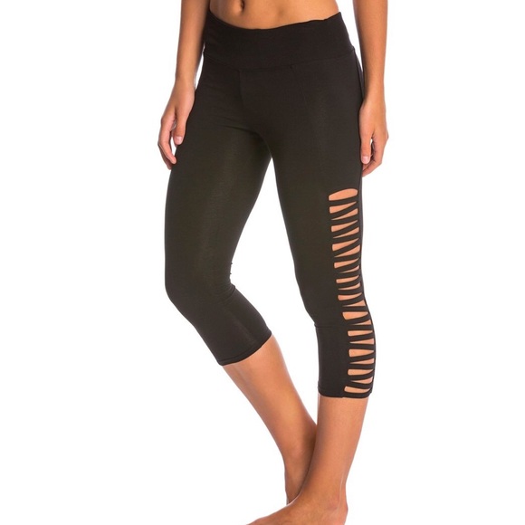 Betsey Johnson Pants - 🎉HP🤩 Betsey Johnson Performance Legging